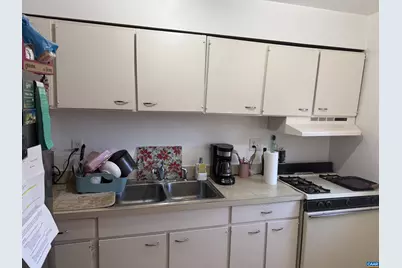 2517 Hydraulic Rd #73, Charlottesville, VA 22901 - Photo 2