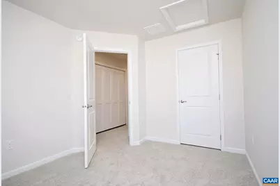 2427 Pocoson Wood Ct, Charlottesville, VA 22911 - Photo 12