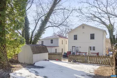 354 NW 10 1/2 St, Charlottesville, VA 22903 - Photo 28