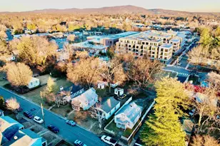 400 10 1/2 St, Charlottesville, VA 22903 - Photo 8