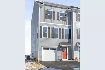 36 Iron Horse Ln, Fishersville, VA 22939 - Photo 4