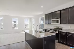 36 Iron Horse Ln, Fishersville, VA 22939 - Photo 10