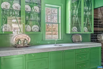 4018 Fairway Dr, Keswick, VA 22947 - Photo 12