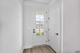 4B-434 Belvedere Blvd, Charlottesville, VA 22901 - Photo 4