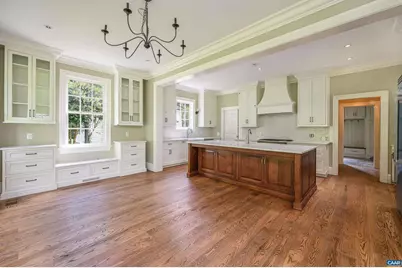 2405 Coopers Ln, Charlottesville, VA 22902 - Photo 12