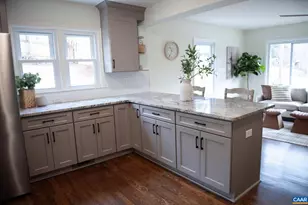 919 Druid Ave, Charlottesville, VA 22902 - Photo 2