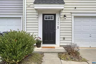 2064 Elm Tree Ct, Charlottesville, VA 22911 - Photo 2