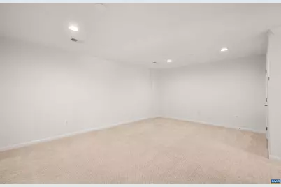 1511 Wickham Pond Dr, Charlottesville, VA 22901 - Photo 6