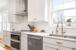 4063 Varick St, Charlottesville, VA 22901 - Photo 6