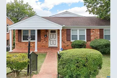 1004 Coleman St, Charlottesville, VA 22901 - Photo 2