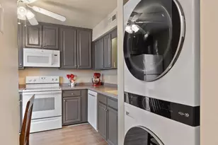 782 Merion Greene, Charlottesville, VA 22901 - Photo 8