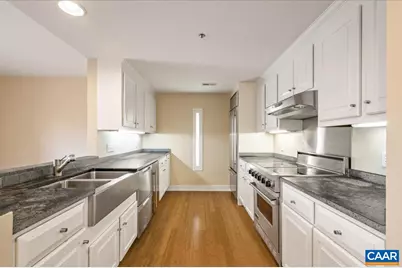 255 E Jefferson St, Charlottesville, VA 22902 - Photo 10