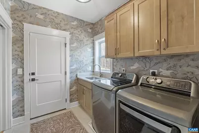 2019 Fairhill Mountain View, Charlottesville, VA 22903 - Photo 22