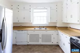 2201 Stadium Rd, Charlottesville, VA 22903 - Photo 12