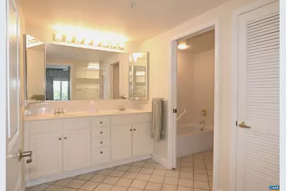 500 Crestwood Dr #2306, Charlottesville, VA 22903 - Photo 14