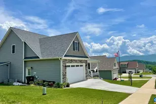 115 Hull Hills Ln, Staunton, VA 24401 - Photo 2