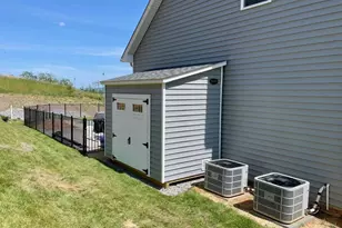 115 Hull Hills Ln, Staunton, VA 24401 - Photo 12