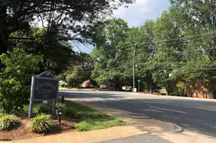 2517 Hydraulic Rd, Charlottesville, VA 22901 - Photo 2