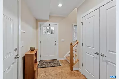 195 Brookwood Dr, Charlottesville, VA 22902 - Photo 4