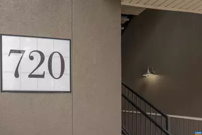 720 Walker Sq #4B, Charlottesville, VA 22903 - Photo 2