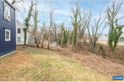 1210 Cherry Ave, Charlottesville, VA 22903 - Photo 12