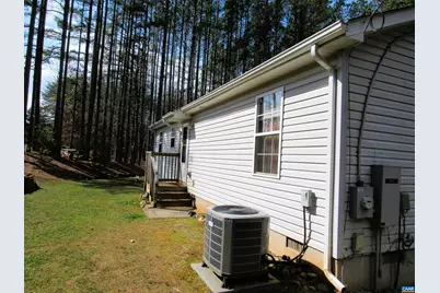 3324 Laurel Rd, Shipman, VA 22971 - Photo 4