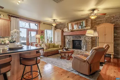 9225 Howardsville Tpke, Schuyler, VA 22969 - Photo 10