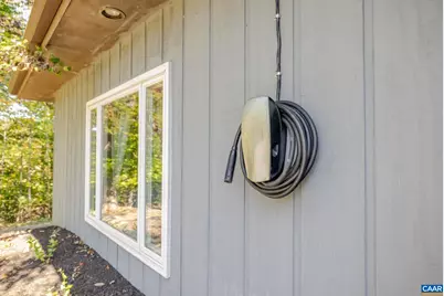 5498 Wyant Ln, Charlottesville, VA 22903 - Photo 14