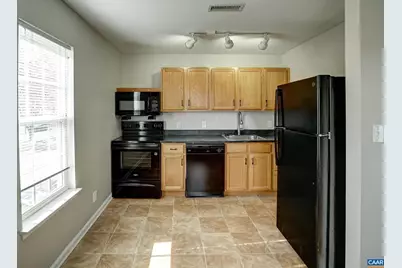 1252 Villa Ln #F, Charlottesville, VA 22903 - Photo 8