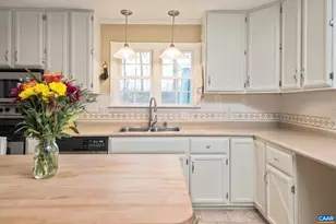 1635 Poes Ln, Charlottesville, VA 22911 - Photo 8