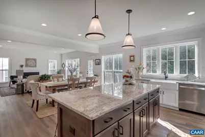 39 Borthwick St, Crozet, VA 22932 - Photo 10