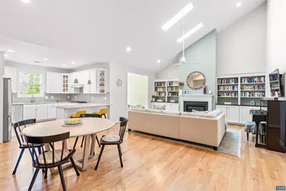 1619 Sawgrass Ct, Charlottesville, VA 22901 - Photo 2