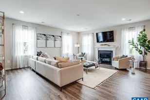 98 REBECCA CT, Stuarts Draft, VA 24477 - Photo 8