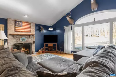 669 James River Rd, Scottsville, VA 24590 - Photo 8