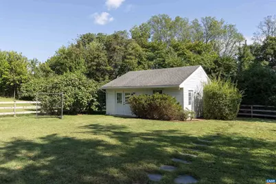 2302 Wakefield Rd, Charlottesville, VA 22901 - Photo 32