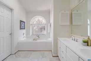 1051 Old Fox Trail Ln, Crozet, VA 22932 - Photo 18