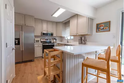 320 Harvest Dr, Charlottesville, VA 22903 - Photo 10