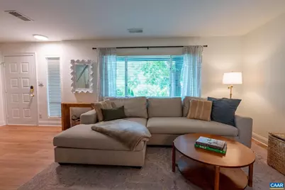 320 Harvest Dr, Charlottesville, VA 22903 - Photo 6