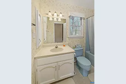 1036 Huntwood Ln, Charlottesville, VA 22901 - Photo 18