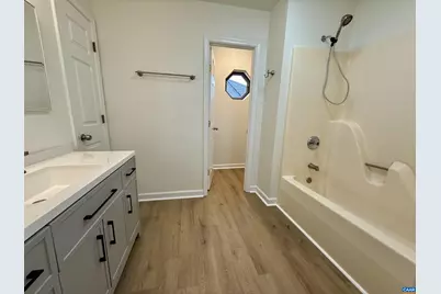 1026 Highlands Dr, Charlottesville, VA 22901 - Photo 12