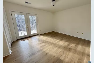 1026 Highlands Dr, Charlottesville, VA 22901 - Photo 10