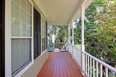 972 Grayson Ln, Charlottesville, VA 22903 - Photo 2