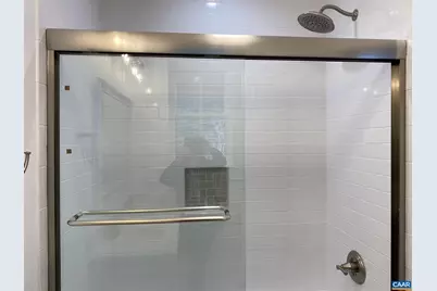 1928 Lewis Mountain Rd #B, Charlottesville, VA 22903 - Photo 10