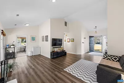 2071 Winterfield Cir, Charlottesville, VA 22911 - Photo 6