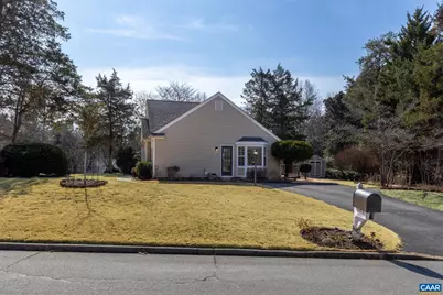 2071 Winterfield Cir, Charlottesville, VA 22911 - Photo 28