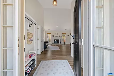 2071 Winterfield Cir, Charlottesville, VA 22911 - Photo 2