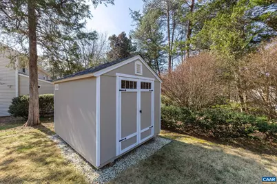 2071 Winterfield Cir, Charlottesville, VA 22911 - Photo 24