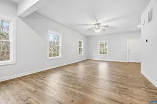 36B Bethune St, Scottsville, VA 24590 - Photo 10