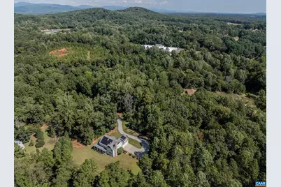 140 Lynx Farm Ln, Charlottesville, VA 22903 - Photo 4