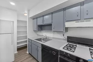 133 Hessian Hills Cir, Charlottesville, VA 22901 - Photo 4